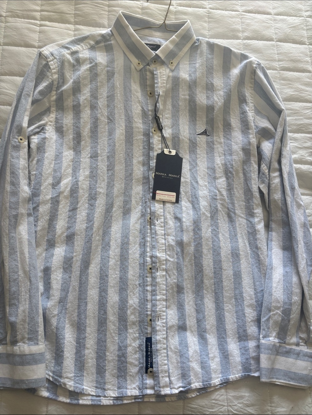 Marka Marka official  Men's Blue and White Vertical Stripe Button-Down Shirt.